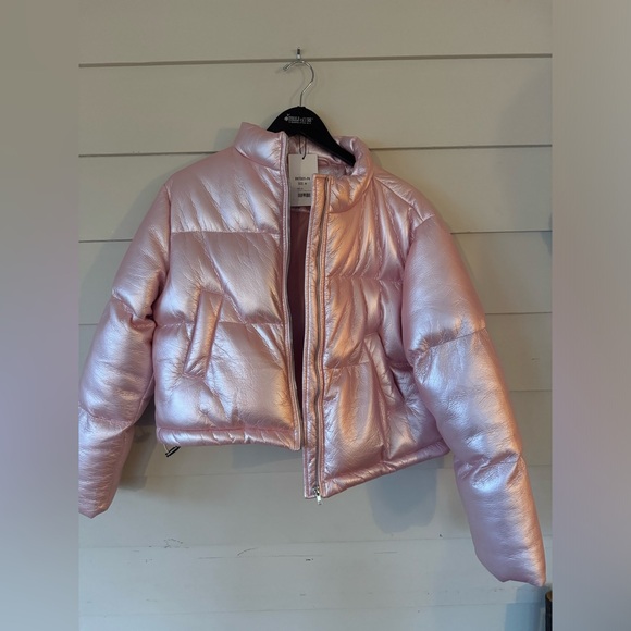 Light pink puffer metallic light pink coat NWT size M - Picture 2 of 5